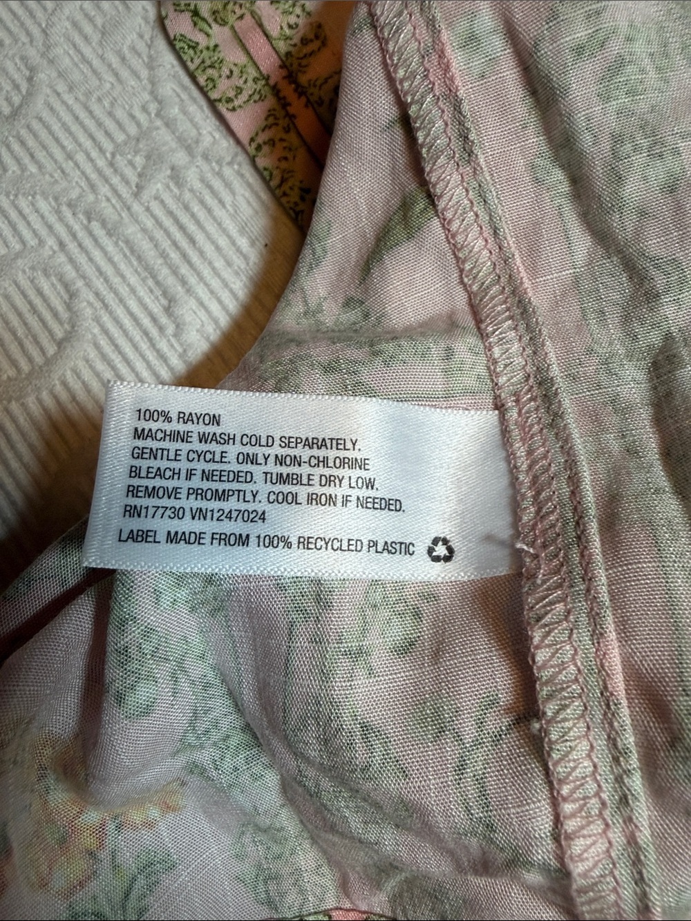Agua Bendita Pink Floral Trellis Dress. NWT. Size 2X. Pockets - Picture 8 of 9